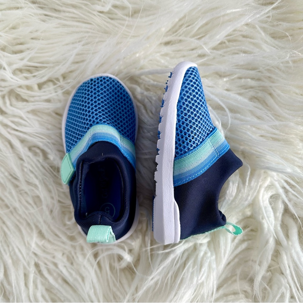 Cat & Jack Target Baby Boys Blue Mesh Slip-On Water Shoes Size 5